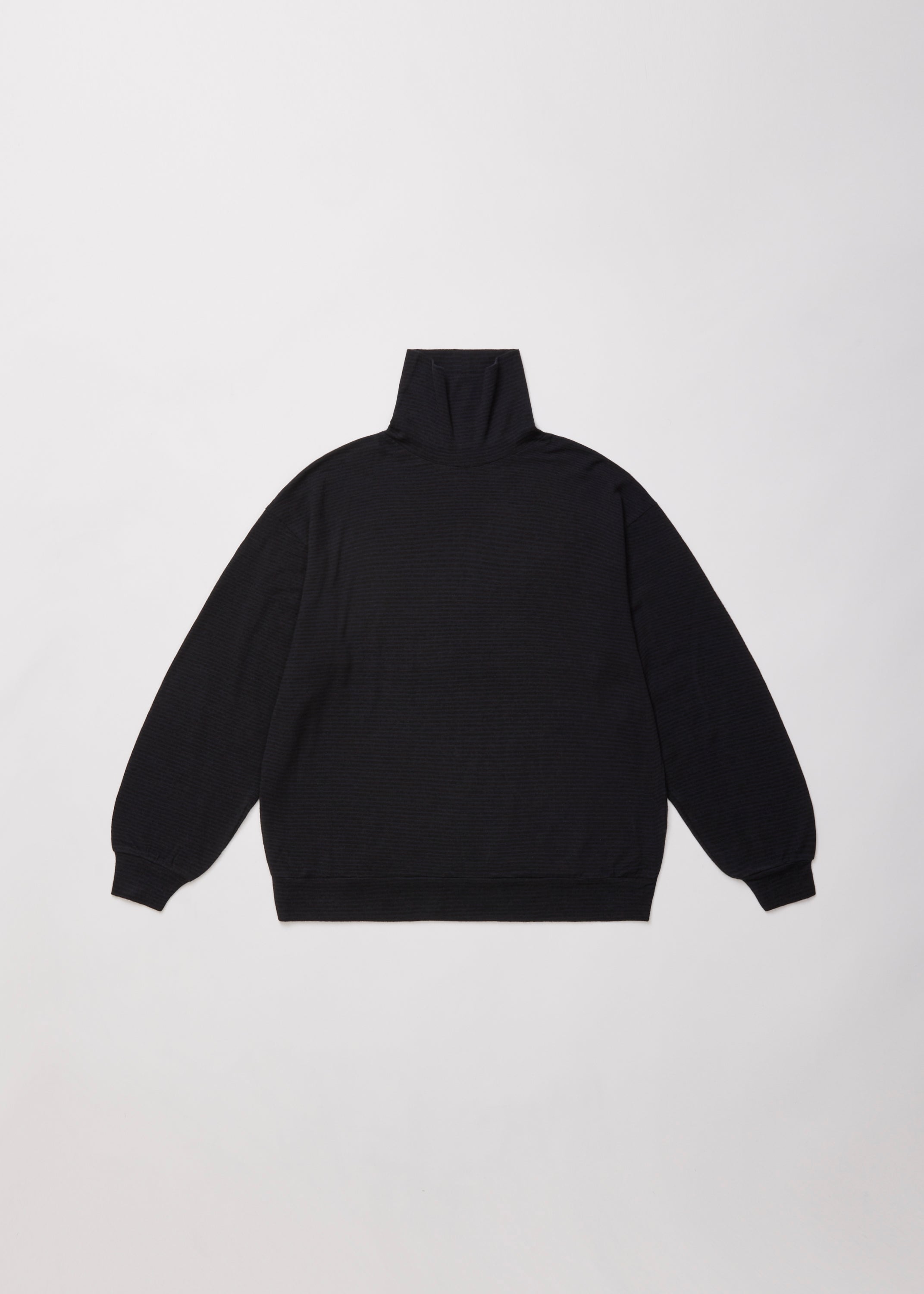 SUPER FINE WOOL COTTON TURTLE-NECK TOP (BORDER STRIPE )