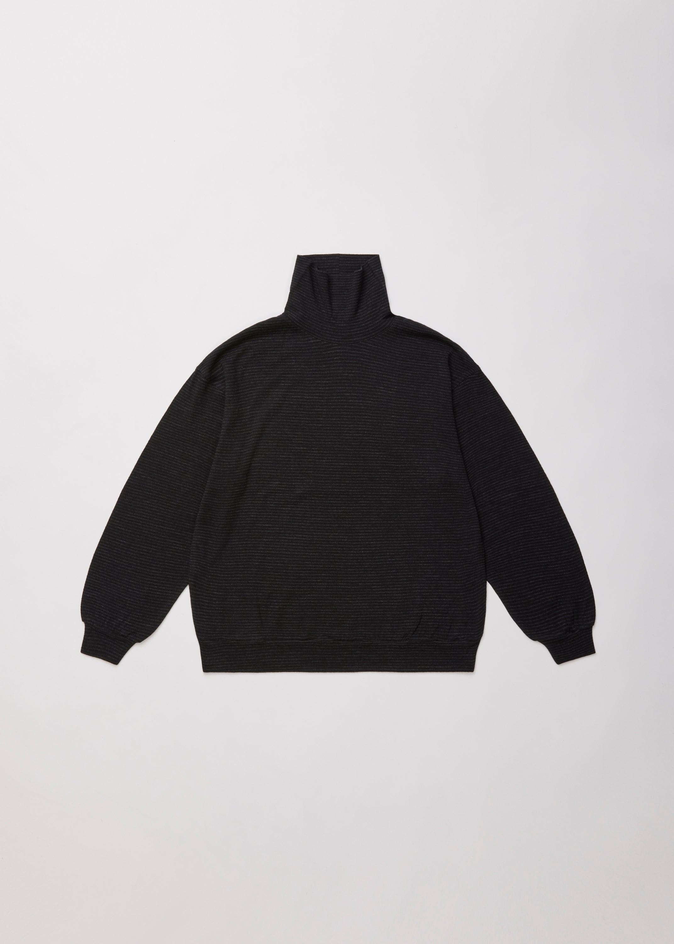 SUPER FINE WOOL COTTON TURTLE-NECK TOP (BORDER STRIPE )