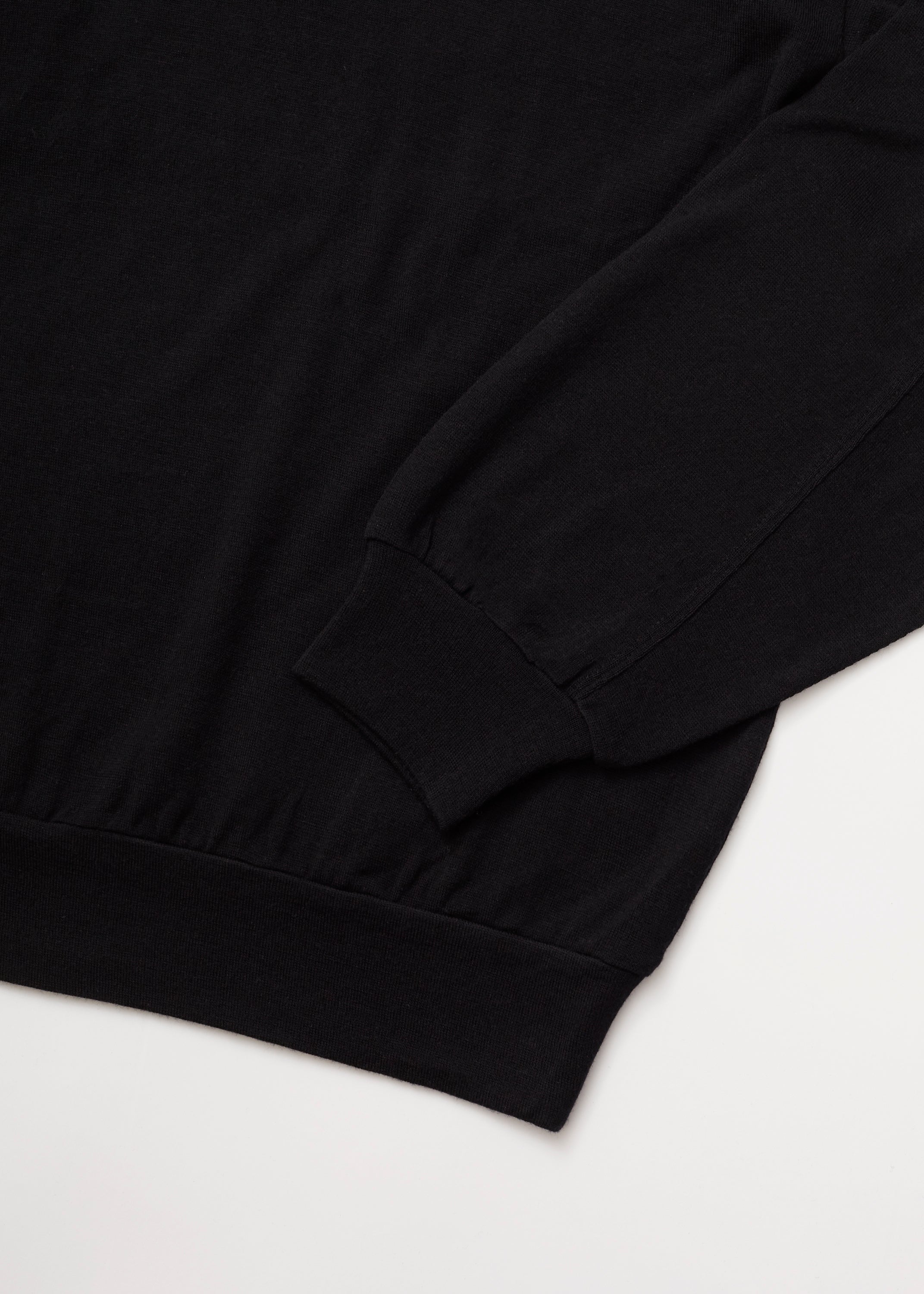 SUPER FINE WOOL COTTON TURTLE-NECK TOP