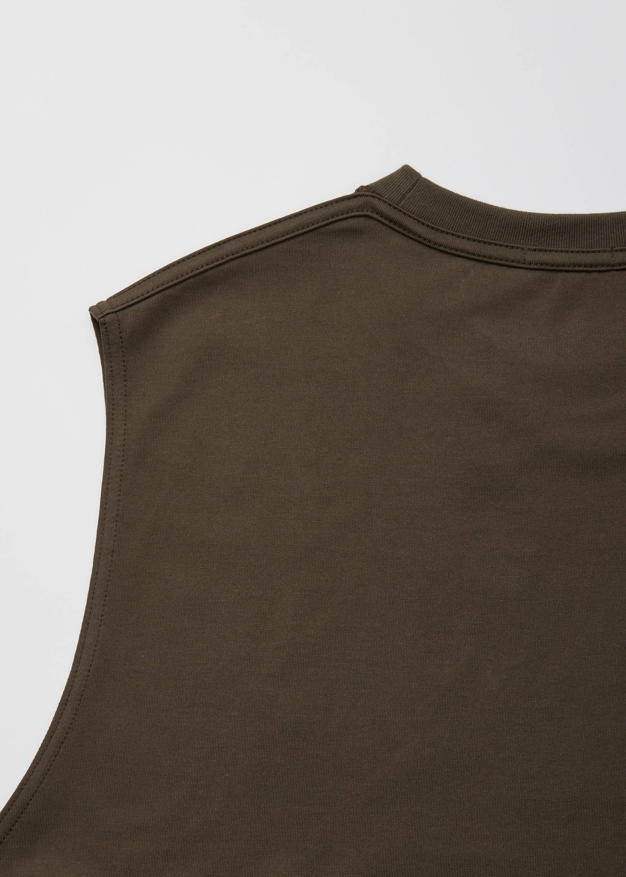 SUVIN SUEDED TENJIKU SLEEVELESS TEE